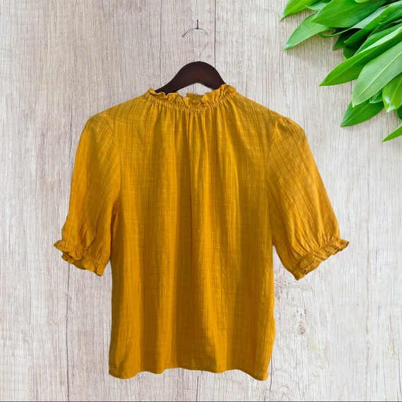 Universal Thread Short Sleeve Neck Ruffle Blouse - Picture 3 of 5